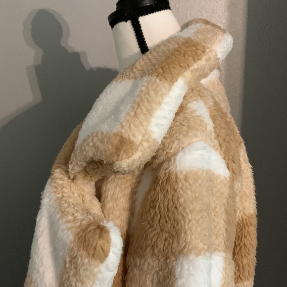 Steve Madden Sherpa Coat! Plaid! Size M, L, 3X! NWT! - Picture 3 of 12